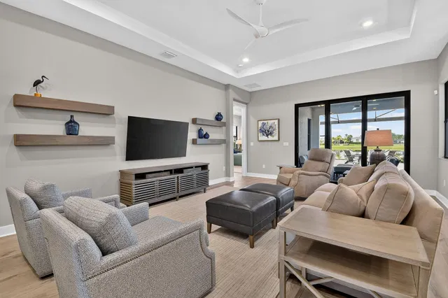 Residence photo 6