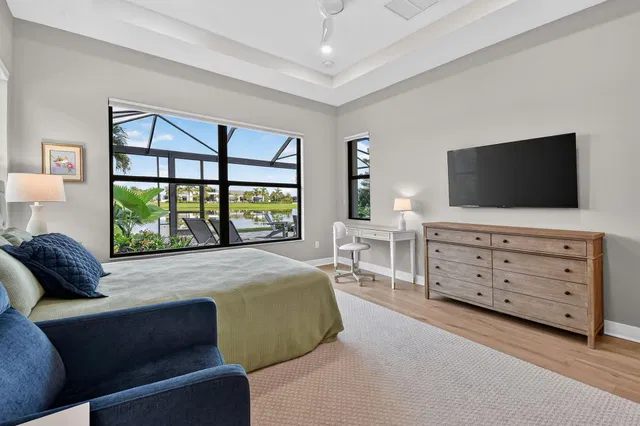 Residence photo 15