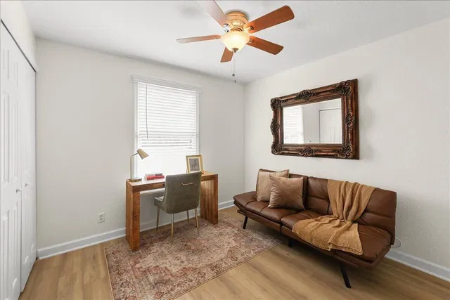 Residence photo 23