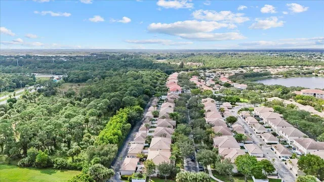 Residence photo 48