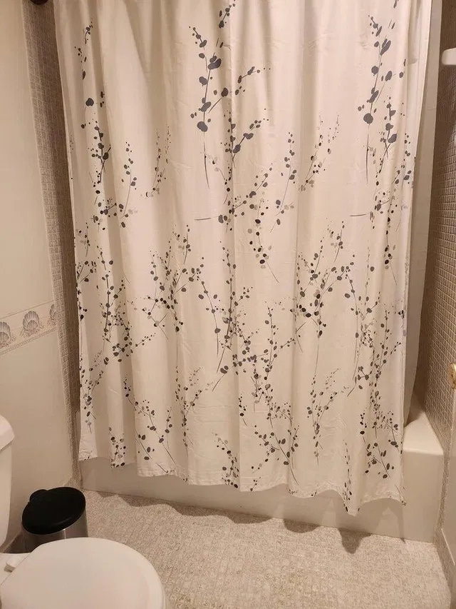 Unit 202 photo 18