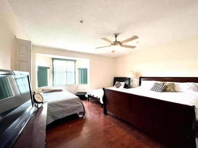Paddock Park 2 Residence photo 9