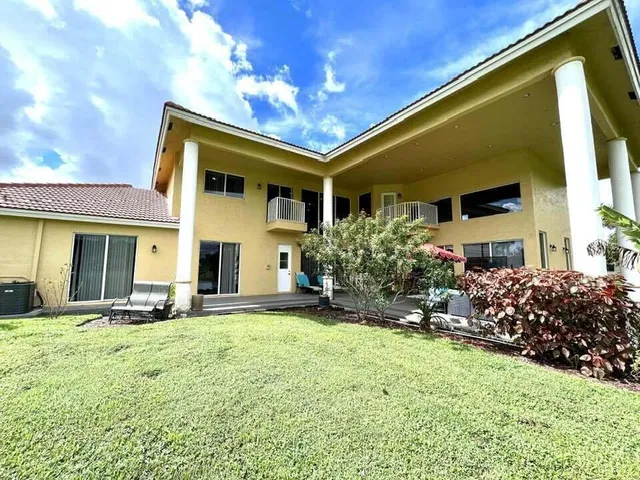 Paddock Park 2 Residence photo 13