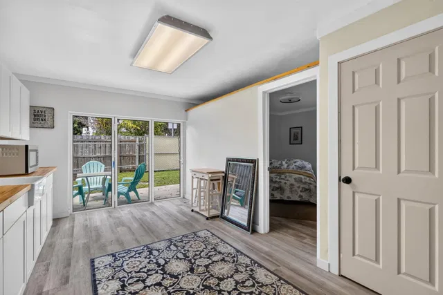 Residence photo 18