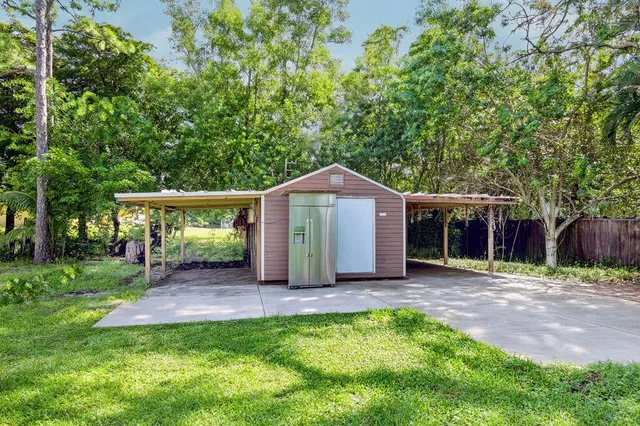 Residence photo 5