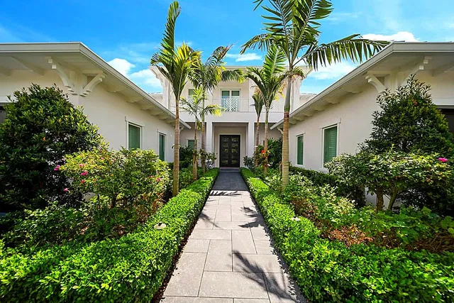 Residence photo 6