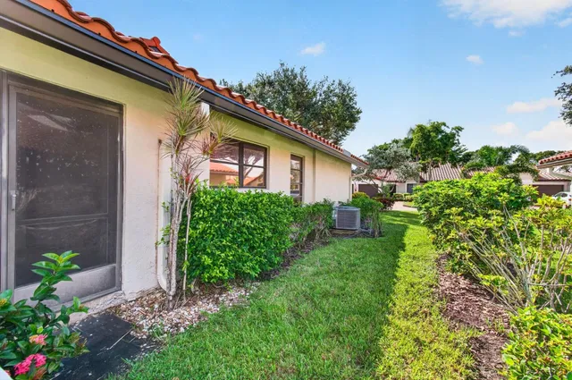 Residence photo 19