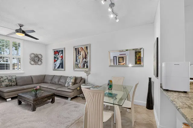 Courtyards in Cityplace Unit 101 photo 7