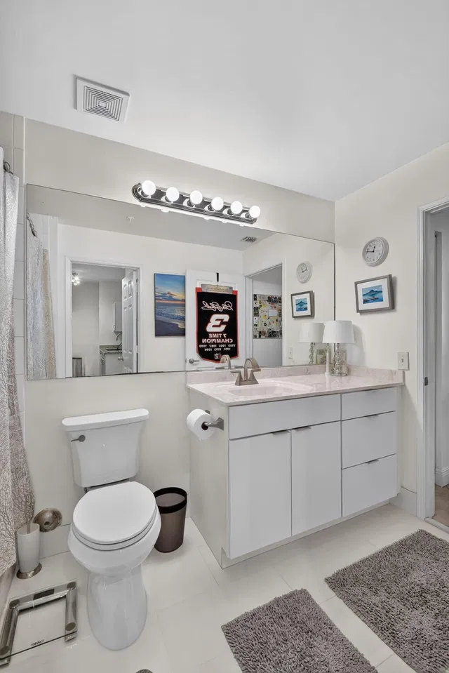 Courtyards in Cityplace Unit 101 photo 20