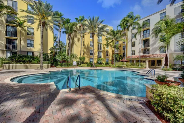 Courtyards in Cityplace Unit 101 photo 36