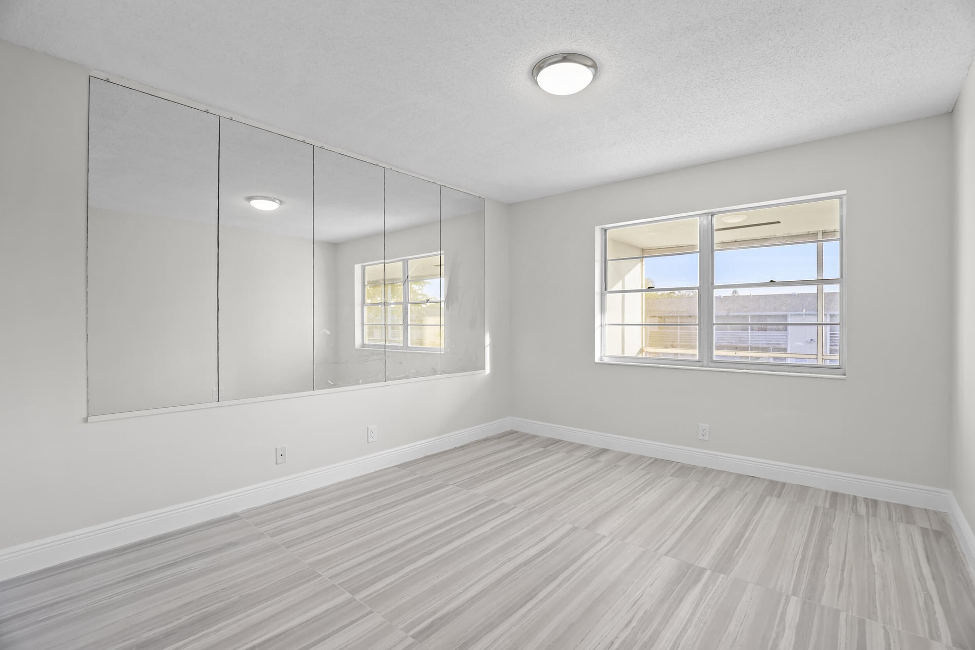  Residence photo 12