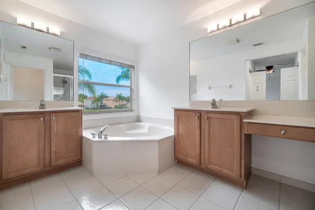  Residence photo 31