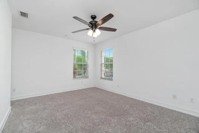  Residence photo 38