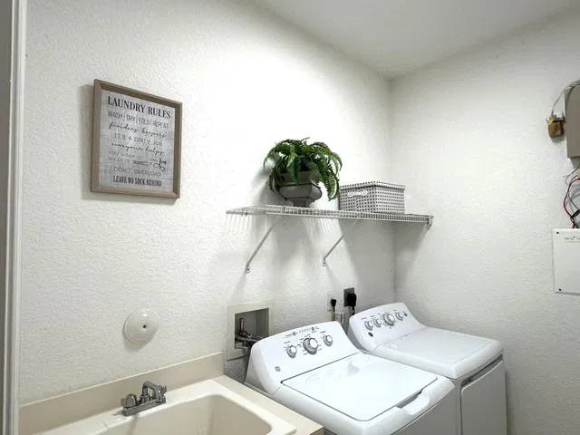  Residence photo 40
