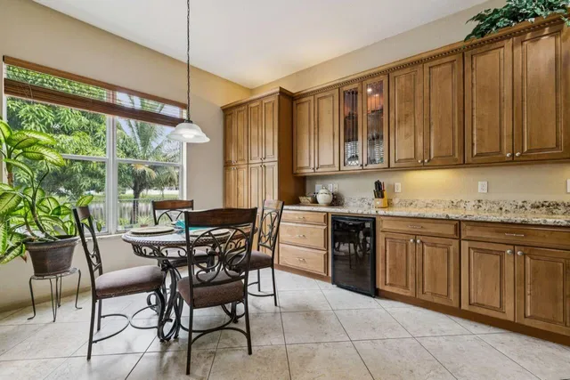  Residence photo 21