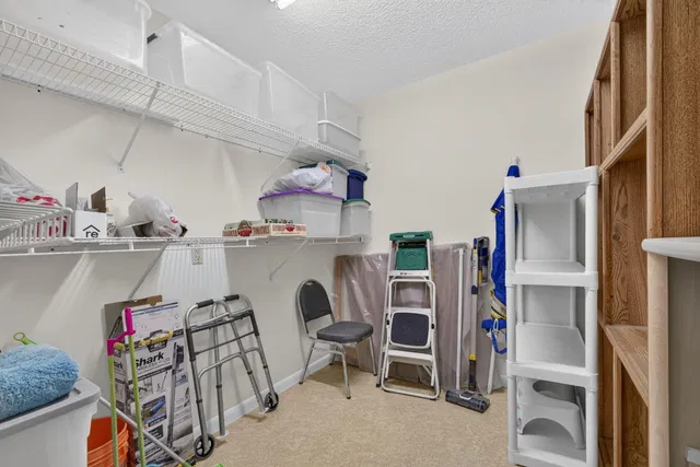 Unit 306 photo 13