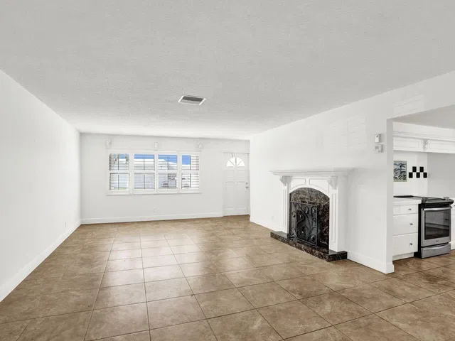 Residence photo 10