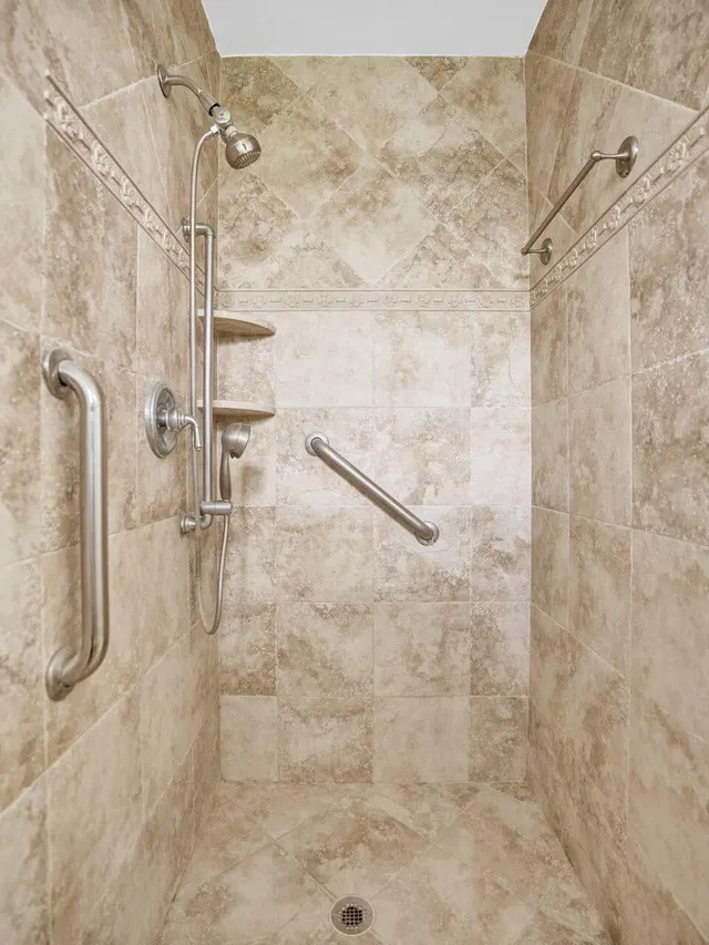 Residence photo 14