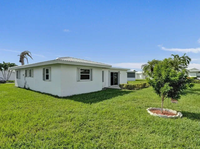 Residence photo 20