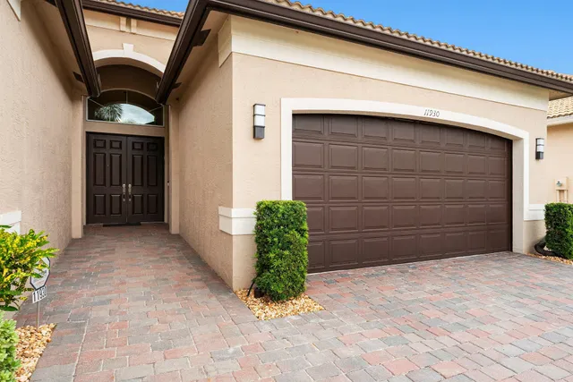 Residence photo 4