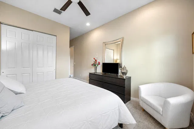 Residence photo 28