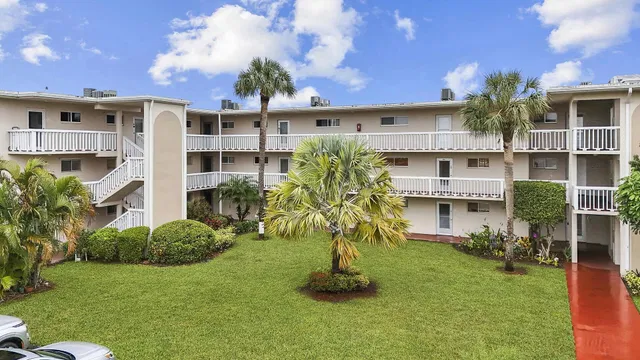  Residence photo 26