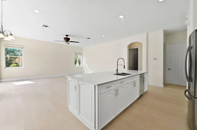  Residence photo 21