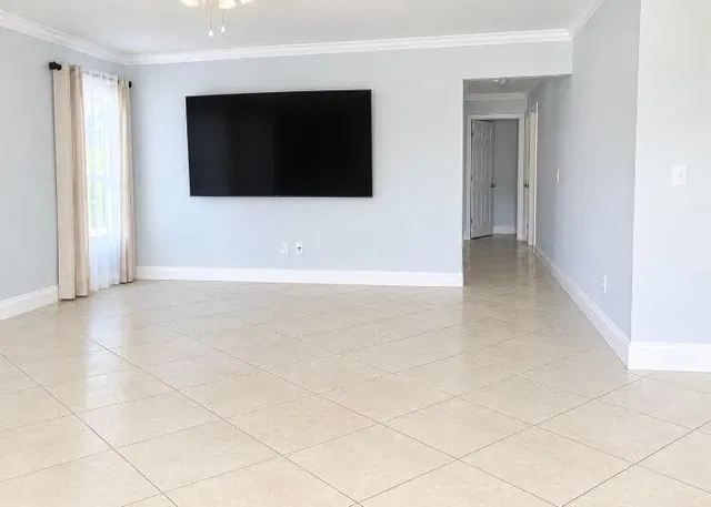 Residence photo 2