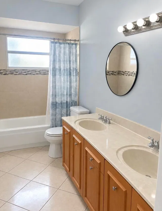 Residence photo 8