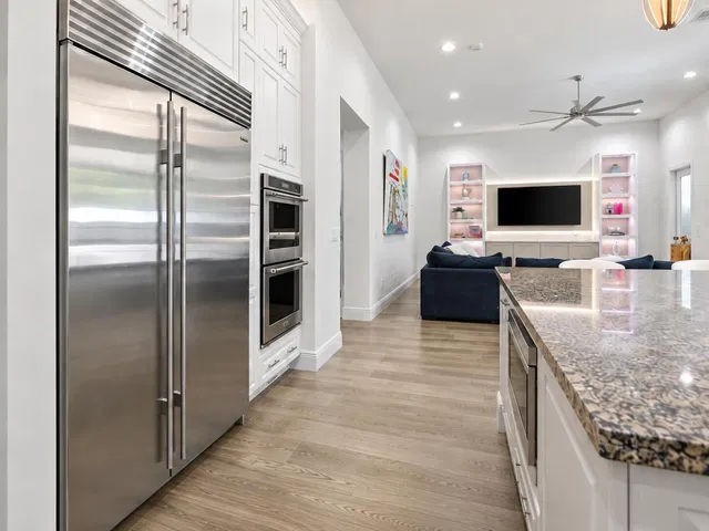  Residence photo 10
