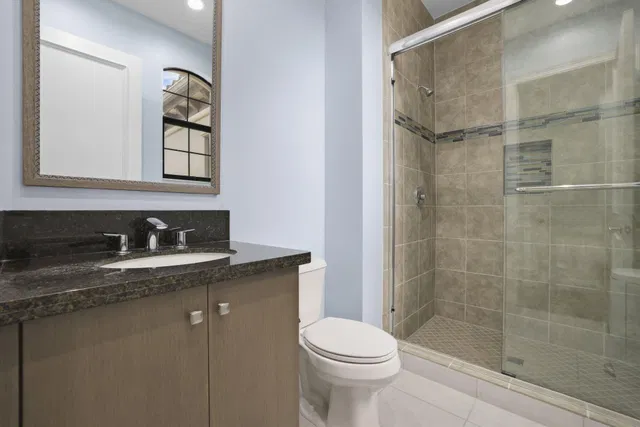 Residence photo 46