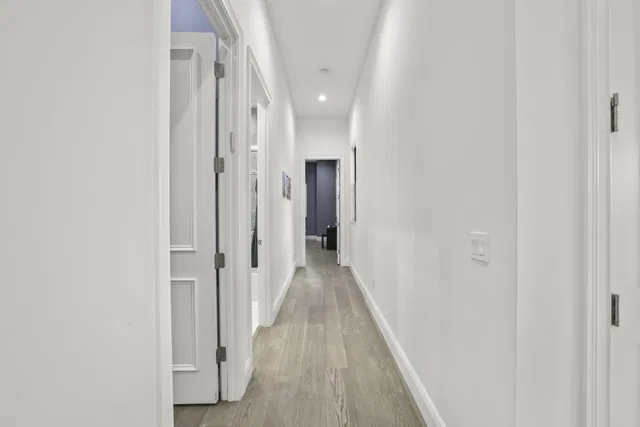  Residence photo 50