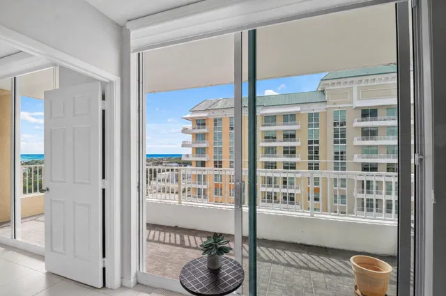 Boynton Beach Club Unit 1403 photo 12