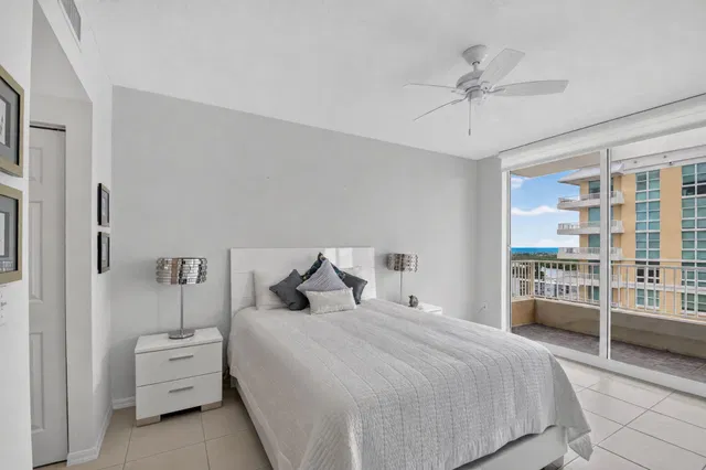 Boynton Beach Club Unit 1403 photo 14