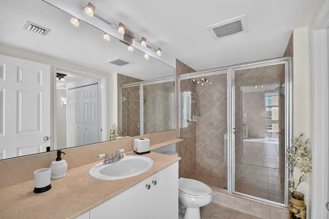 Boynton Beach Club Unit 1403 photo 22
