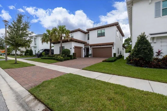  Residence photo 86