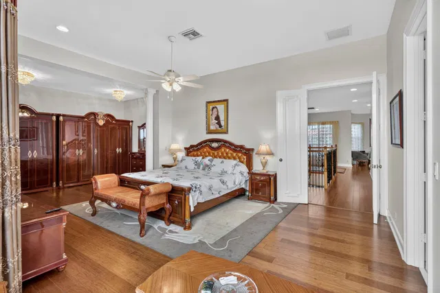Residence photo 26