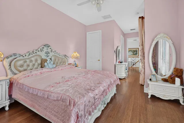 Residence photo 35
