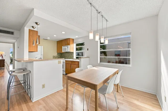 Residence photo 10