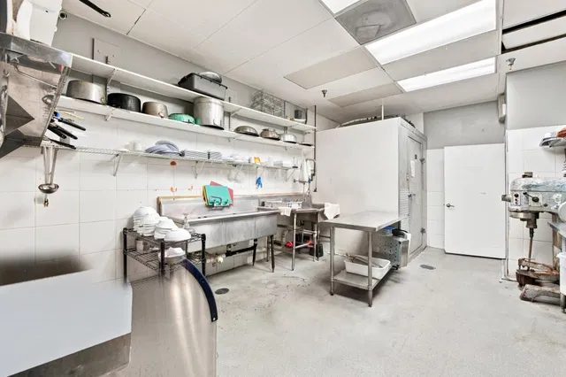  Unit 110 photo 25