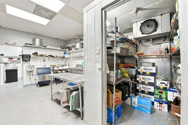  Unit 110 photo 29