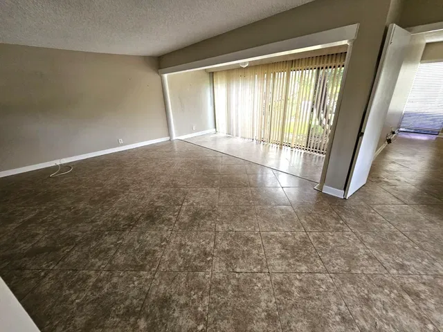  Unit 116 photo 7