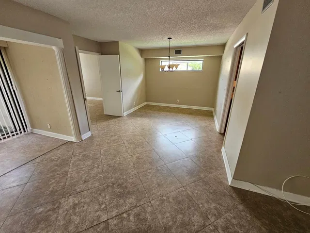  Unit 116 photo 9