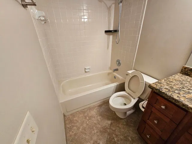  Unit 116 photo 20