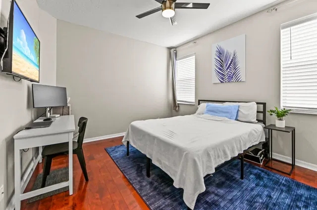  Residence photo 23