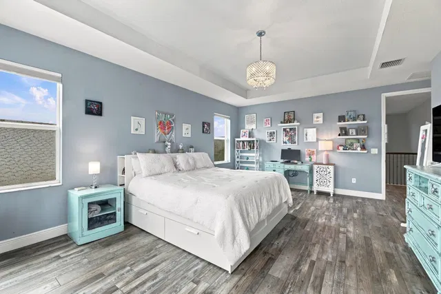  Residence photo 29