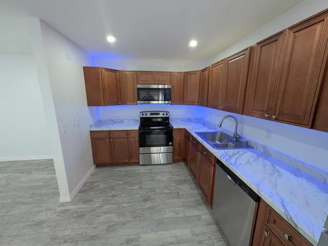  Residence photo 7