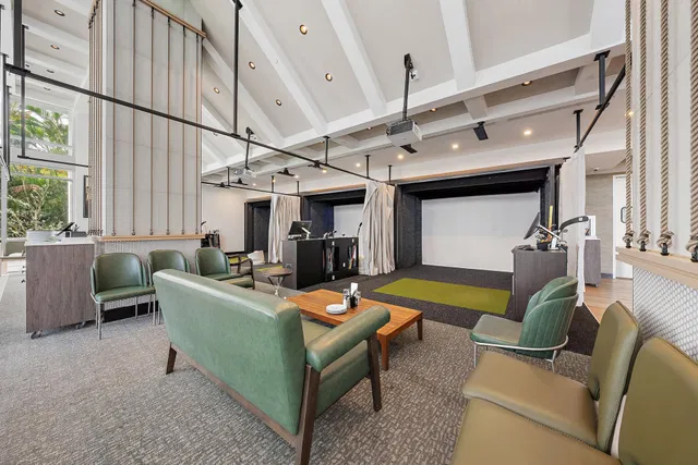 Nautilus 220 Unit 1402 photo 46