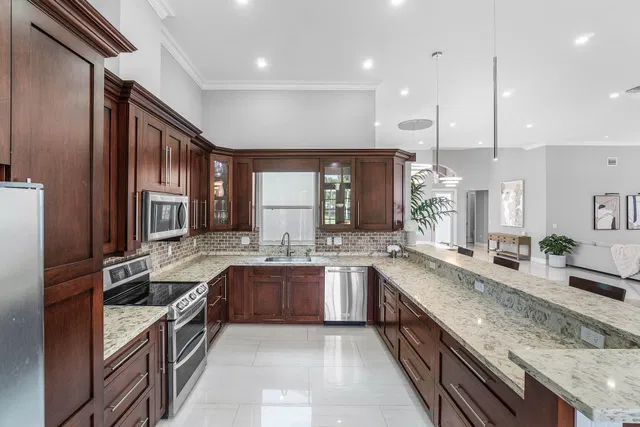 St. Andrews Country Club Residence photo 14