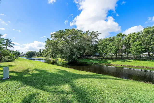 St. Andrews Country Club Residence photo 41